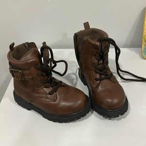 Toddler girl boots. Size 7c. Caters brand